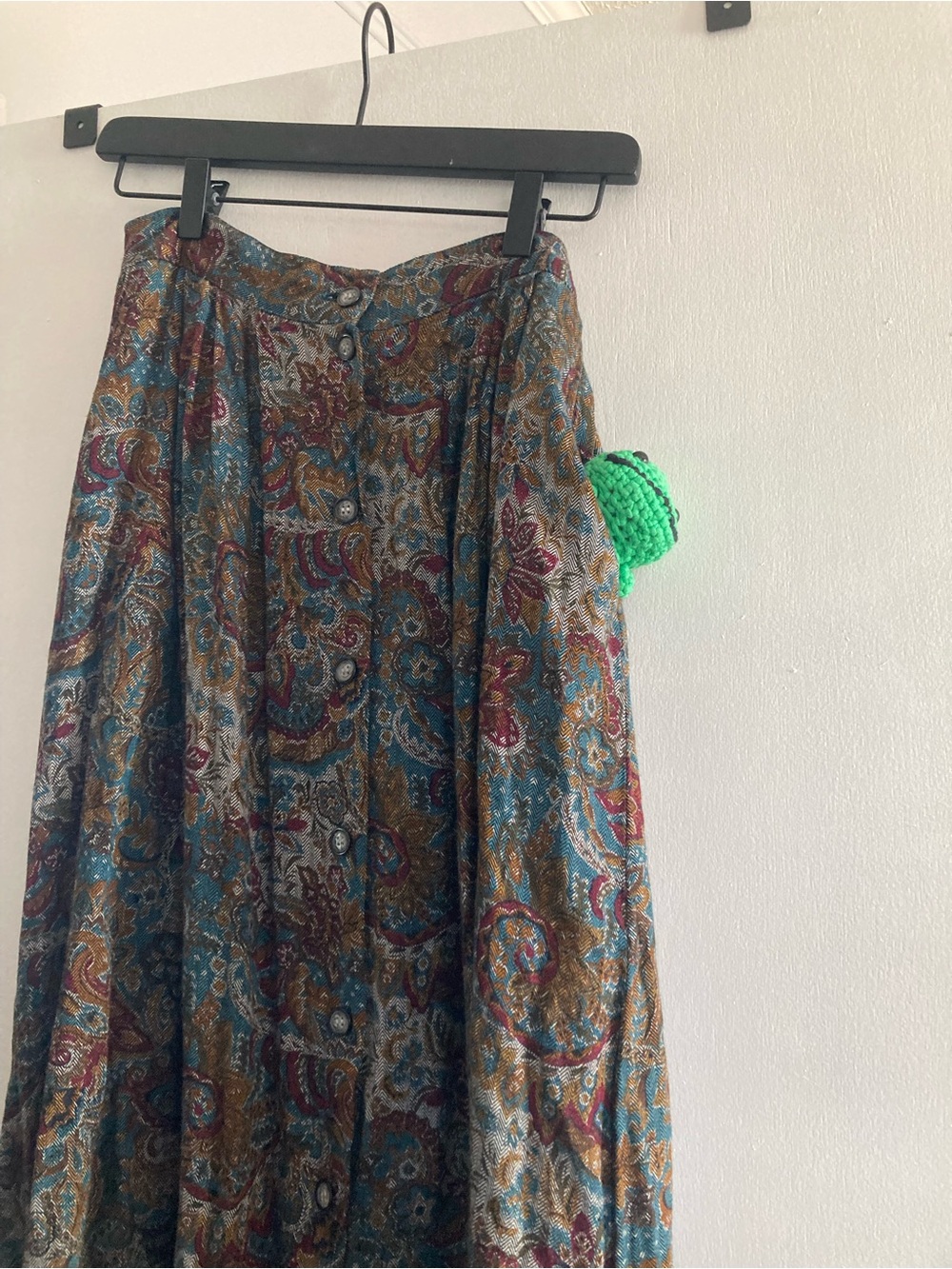 Vintage Petite Sophisticate Paisley Skirt